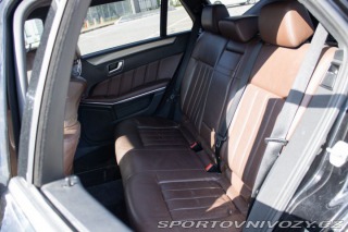 Mercedes-Benz E AMG paket, 100% stav. 2013