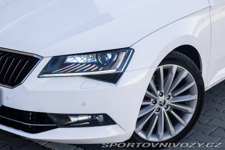 Škoda Superb Combi  2.0 TSI 4x4 L& 2016