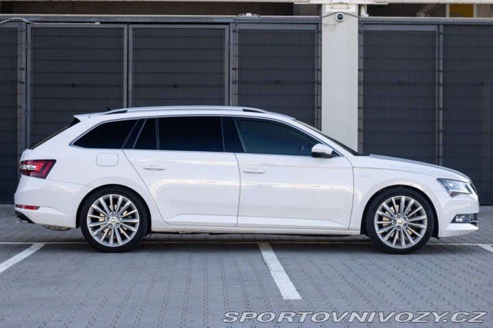 Škoda Superb Combi  2.0 TSI 4x4 L& 2016