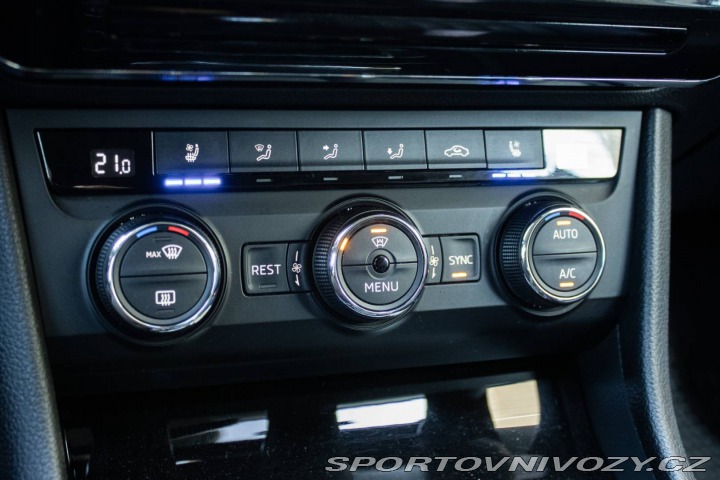 Škoda Superb Combi  2.0 TSI 4x4 L& 2016
