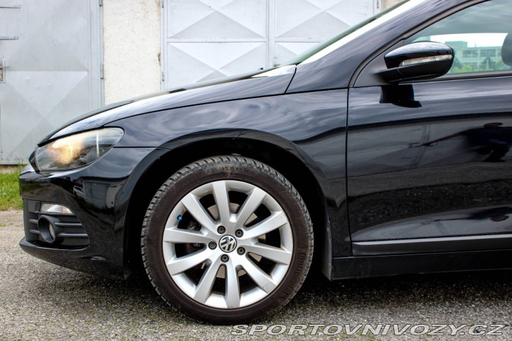 Volkswagen Scirocco 1.4 TSI / AJ NA SPLÁTKY 2009