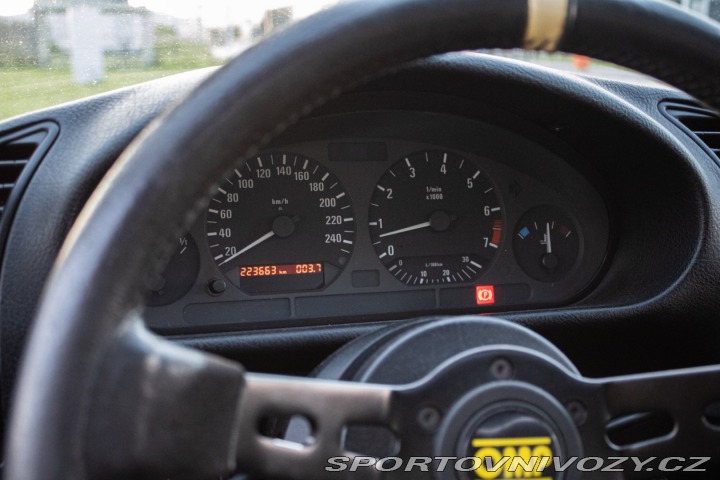 BMW 3 E36 325i / AJ NA SPLÁTKY 1998