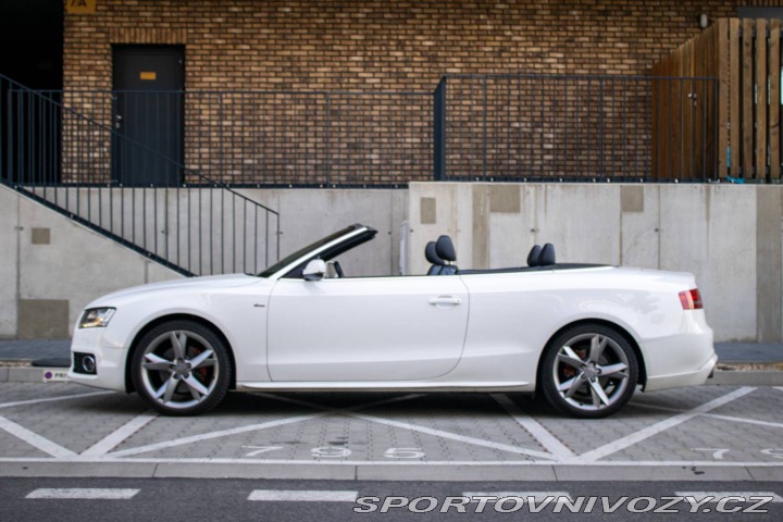 Audi A5 Cabriolet 2.0 T FSI 211k 2009