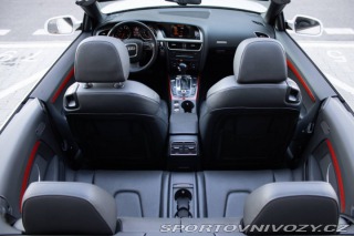 Audi A5 Cabriolet  2.0 T FSI 211k 2009