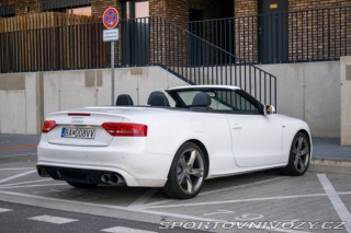 Audi A5 Cabriolet  2.0 T FSI 211k 2009