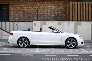 Audi A5 Cabriolet  2.0 T FSI 211k 2009