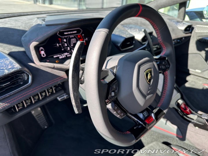 Lamborghini Huracán Sterrato 1di1499 / Záruka 2023