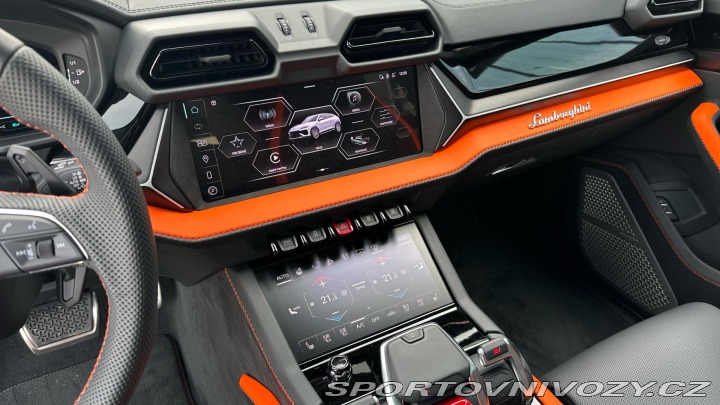 Lamborghini Urus URUS SE / Záruka / PPF 2025
