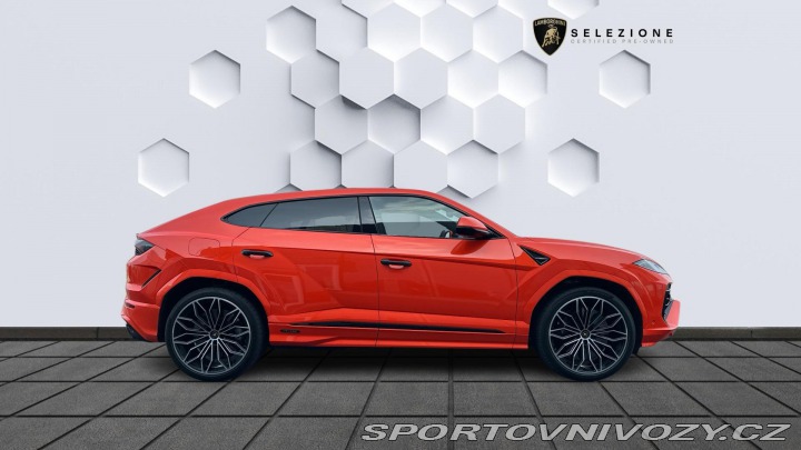 Lamborghini Urus URUS SE / Záruka / PPF 2025