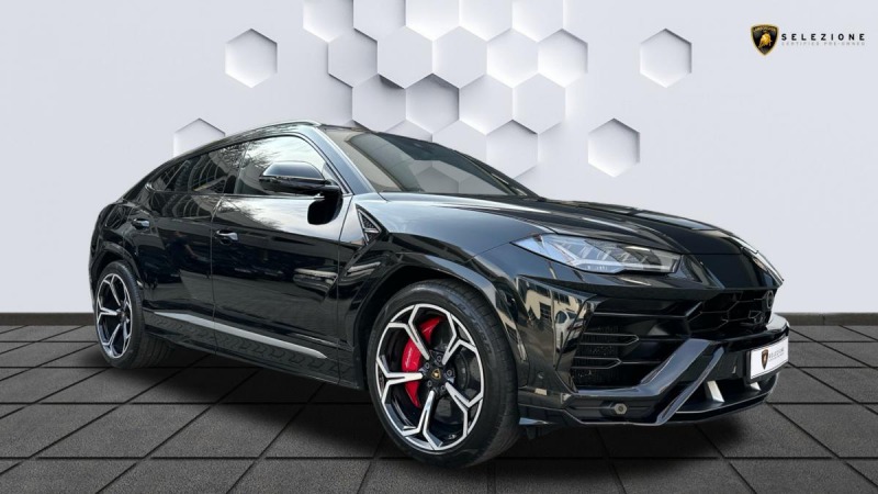 Lamborghini Urus 4-místo / NEZ. TOPENÍ / Z