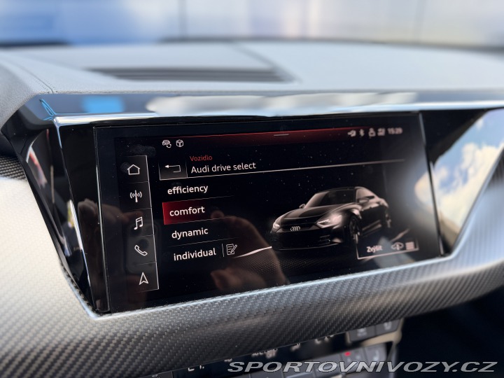 Audi RS e-tron GT 440kW, Carbon, SOH 93,5 % 2022