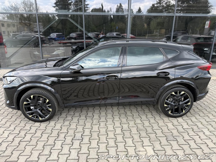 Cupra Formentor 2.0TDI TRIBE 150k DSG ZÁR 2026