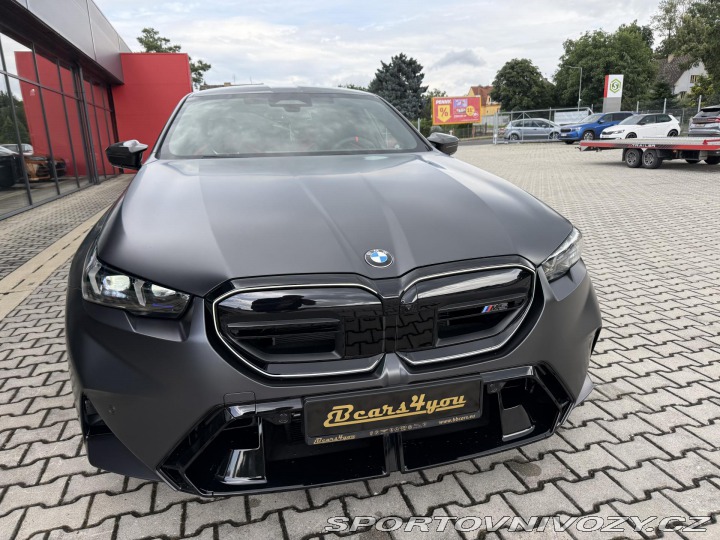 BMW M5 ULTIMATE FROZEN DEEP KARB 2026