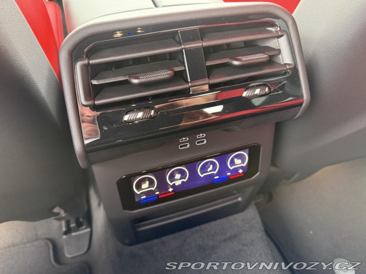 BMW M5 ULTIMATE FROZEN DEEP KARB 2026