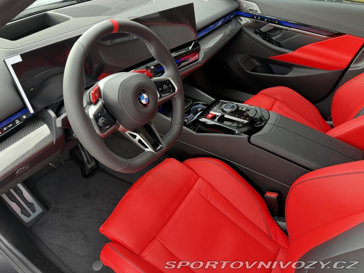 BMW M5 ULTIMATE FROZEN DEEP KARB 2026