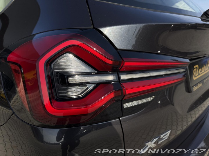 BMW X3 30XD 210kW LASER PANORAMA 2022