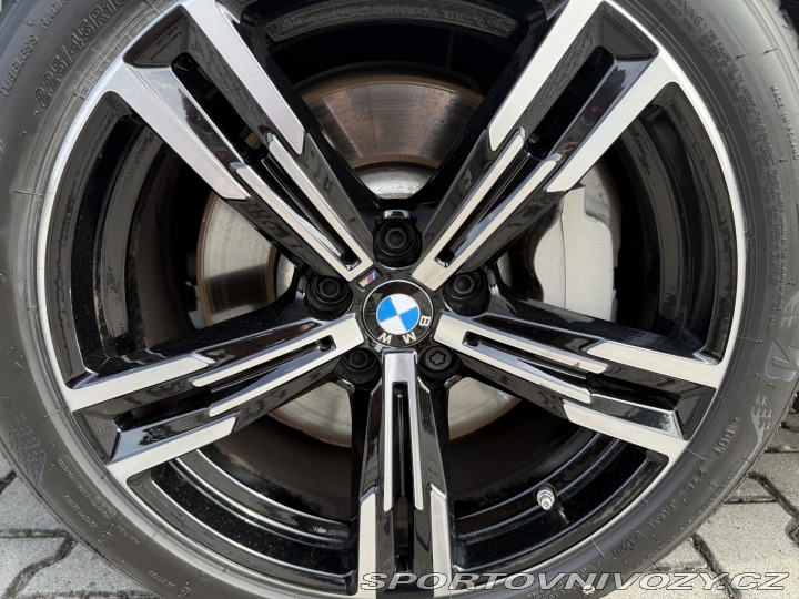 BMW 3 330i XDRIVE 180kW M-PAKET 2025