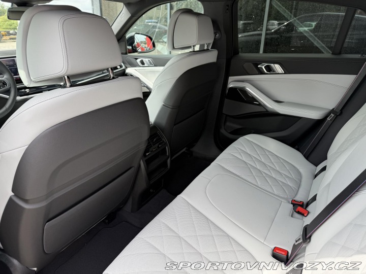 BMW X6 30XD 210kW M-PAKET VZDUCH 2026