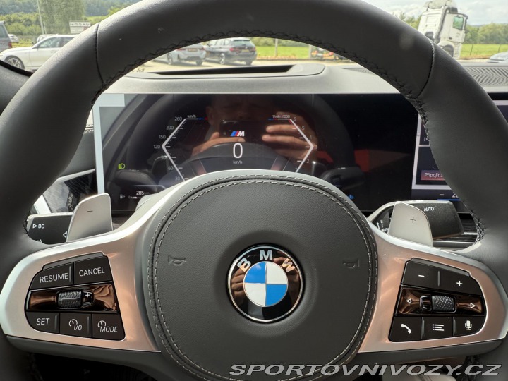 BMW X6 30XD 210kW M-PAKET VZDUCH 2026