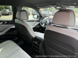 BMW X6 30XD 210kW M-PAKET VZDUCH 2026