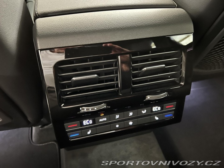 Volkswagen Ostatní modely Touareg 3.0 TDI 210kW R-LINE EXCL 2024