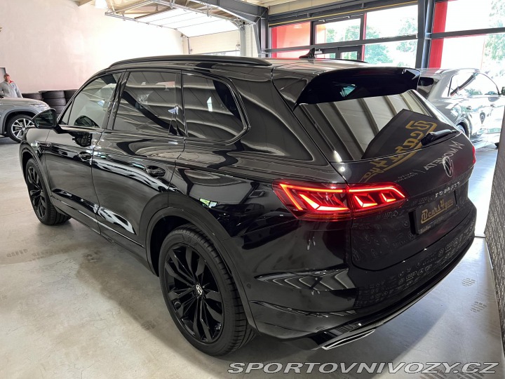 Volkswagen Ostatní modely Touareg 3.0 TDI 210kW R-LINE EXCL 2024