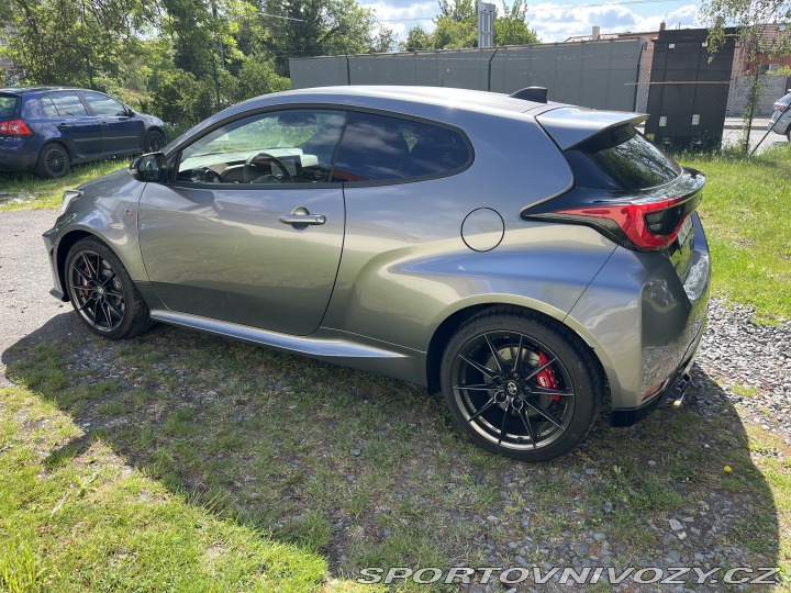 Toyota Yaris GR automat VIP paket 2024