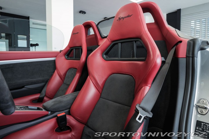 Porsche 718 Spyder/Chrono/PASM 2020