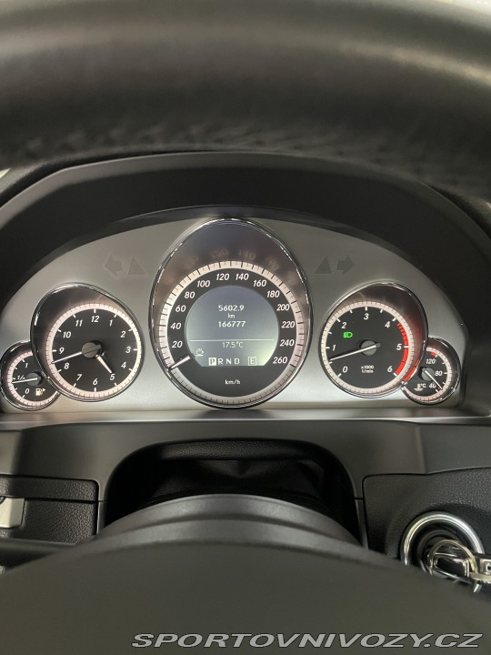 Mercedes-Benz E 2011
