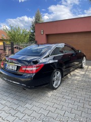 Mercedes-Benz E  2011
