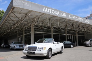 Mercedes-Benz  124 E320 CABRIO 162kW