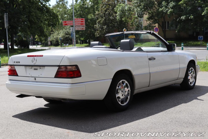 Mercedes-Benz Ostatní modely 124 E320 CABRIO 162kW 1995