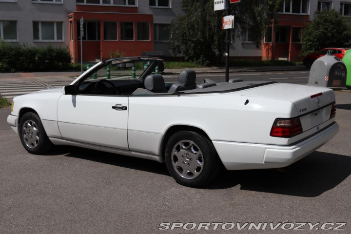 Mercedes-Benz Ostatní modely 124 E320 CABRIO 162kW 1995