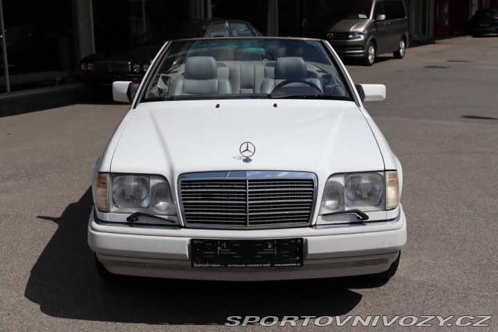 Mercedes-Benz Ostatní modely 124 E320 CABRIO 162kW 1995