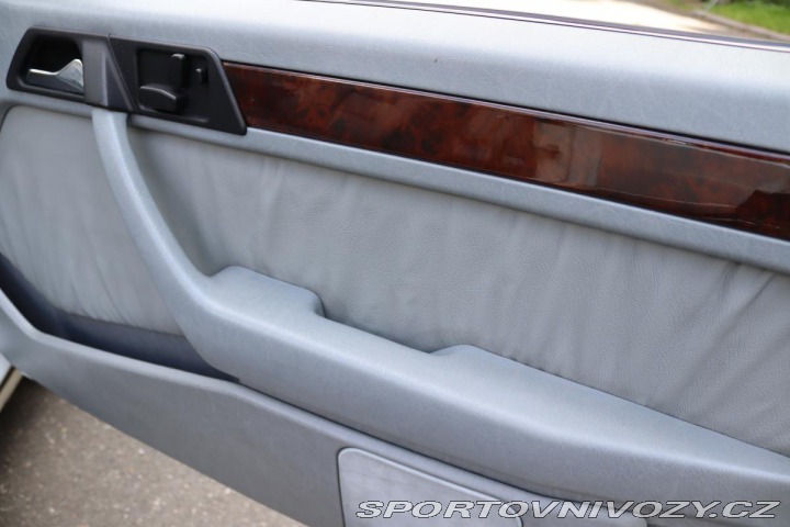 Mercedes-Benz Ostatní modely 124 E320 CABRIO 162kW 1995