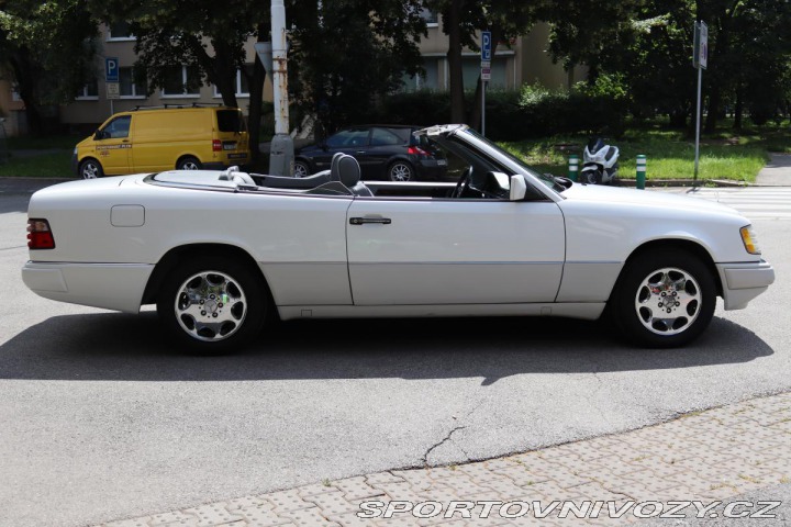 Mercedes-Benz Ostatní modely 124 E320 CABRIO 162kW 1995