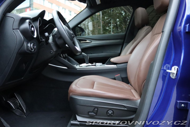 Alfa Romeo Stelvio 2.0TI Q4 206kW DPH 6 TIS 2023