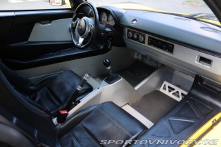 Opel Speedster 2.2 16V 108kW 23 TIS KM Č 2002