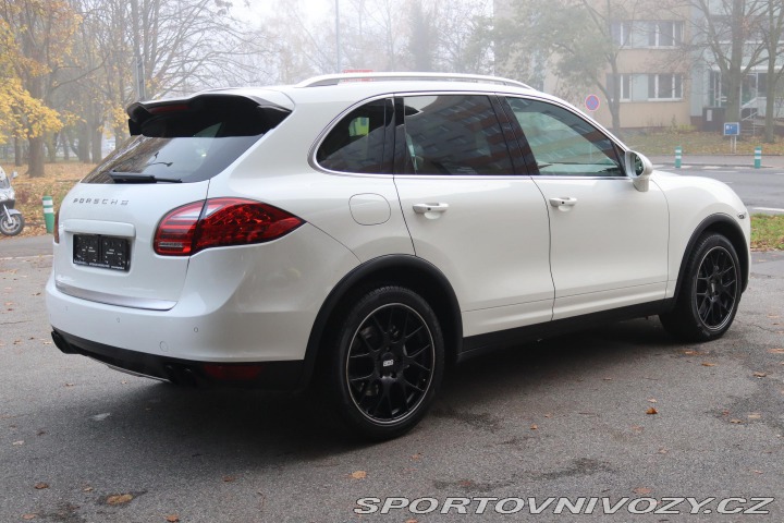 Porsche Cayenne S 4.8 V8 4X4 294kW ČR 2011