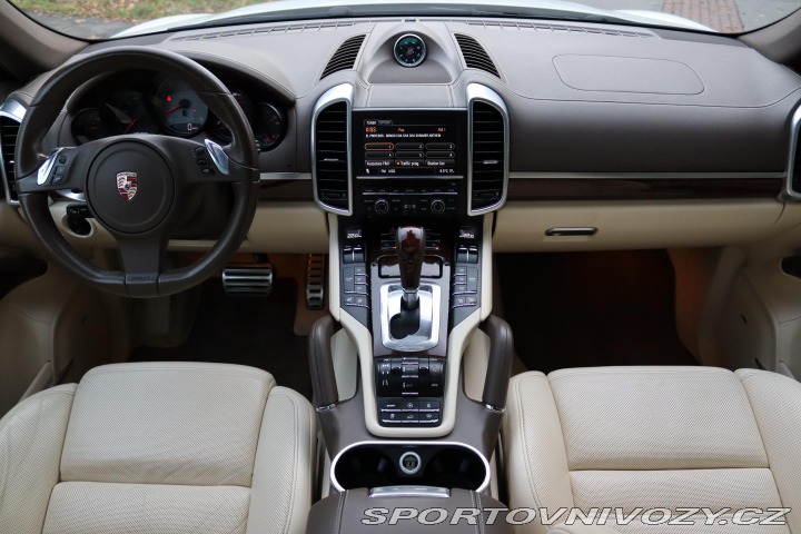 Porsche Cayenne S 4.8 V8 4X4 294kW ČR 2011