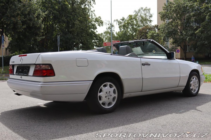 Mercedes-Benz Ostatní modely 124 E320 CABRIO 162kW 1994 1994