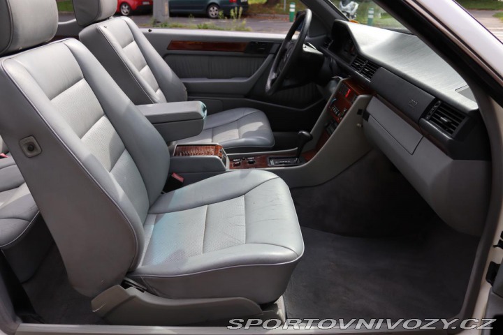 Mercedes-Benz Ostatní modely 124 E320 CABRIO 162kW 1994 1994
