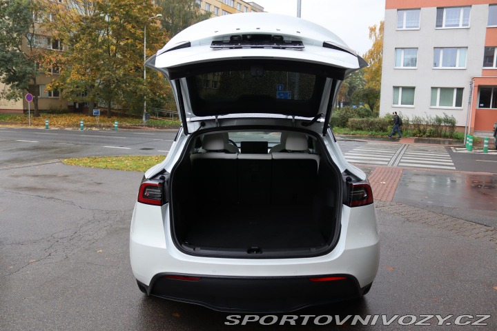 Tesla Model Y LONG RANGE AWD ACCELER.BO 2020