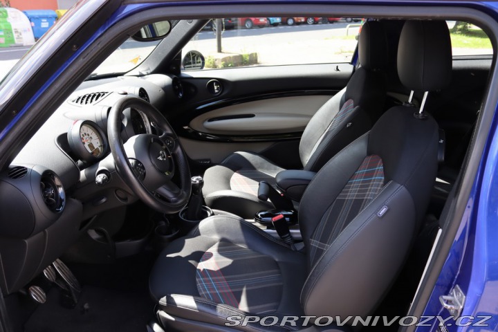 Mini Paceman SD ALL4 2.0 105kW HARMAN 2014
