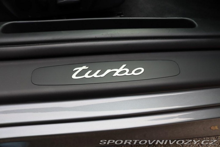 Porsche 911 996 3.6 TURBO COUPE 309kW 2001