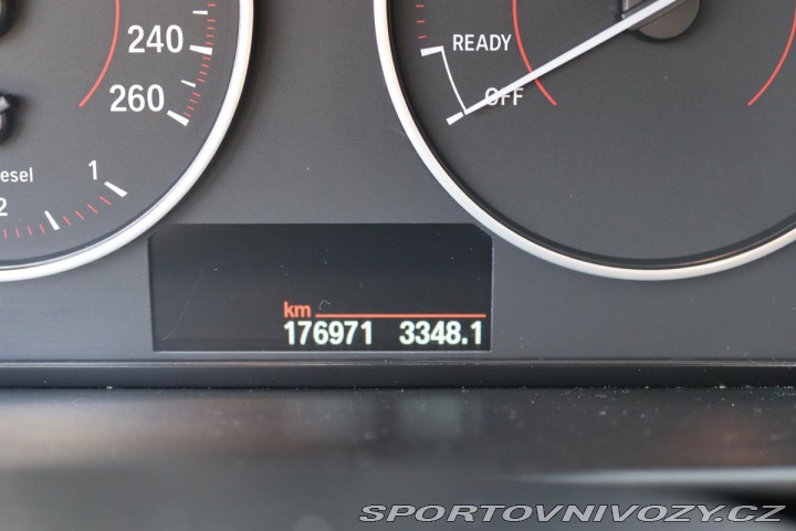 BMW 1 120D XDRIVE 135kW SPORT L 2013