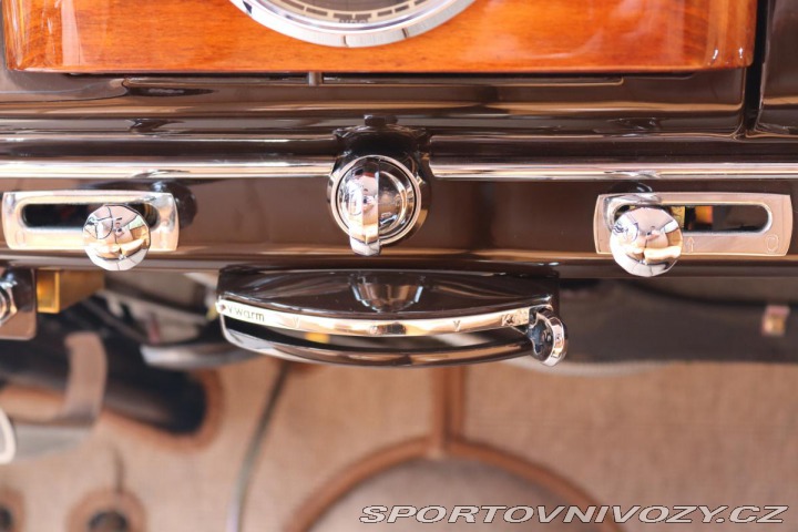 Mercedes-Benz Ostatní modely W187 220B CABRIO 1952