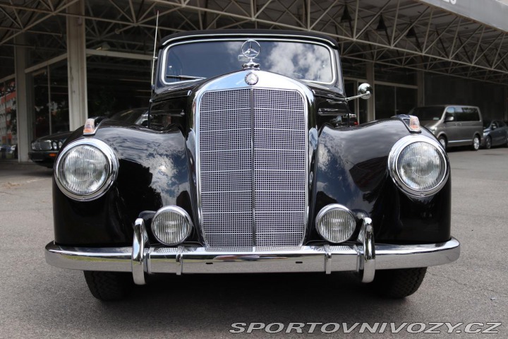 Mercedes-Benz Ostatní modely W187 220B CABRIO 1952