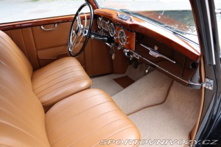 Mercedes-Benz Ostatní modely W187 220B CABRIO 1952
