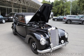 Mercedes-Benz Ostatní modely W187 220B CABRIO 1952